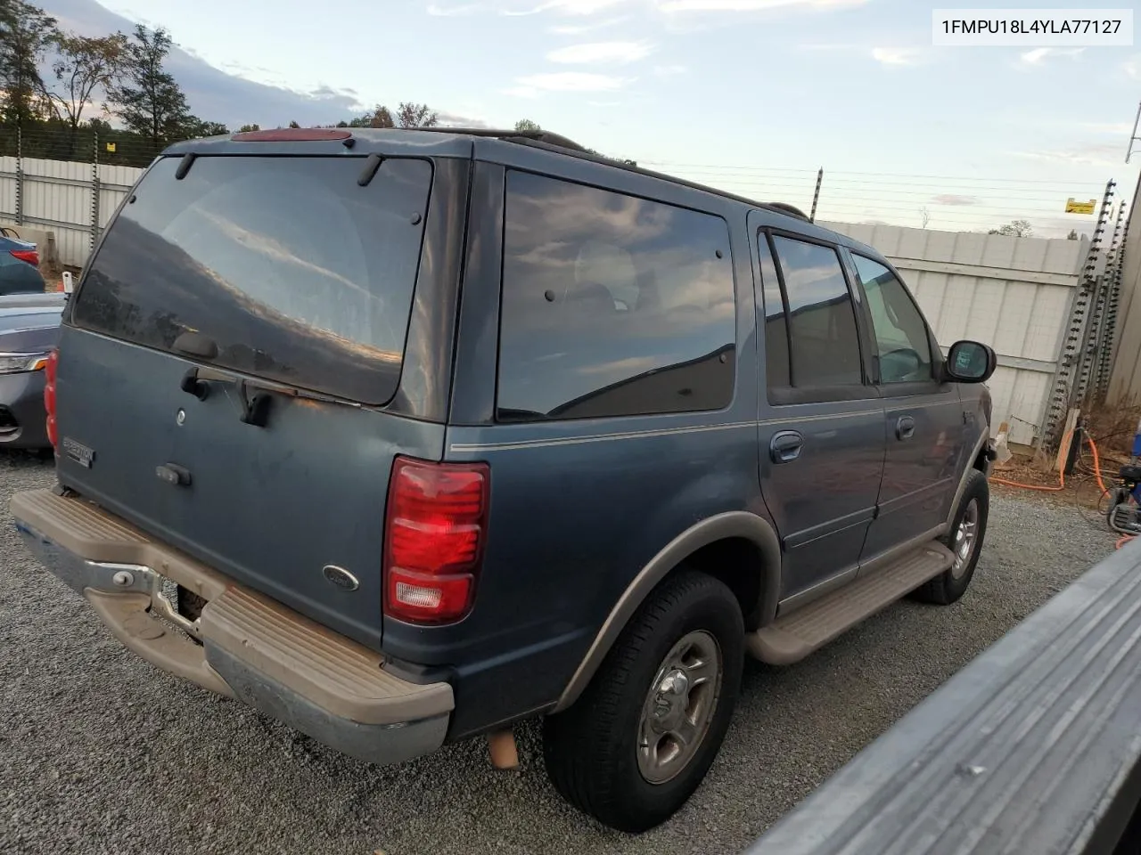 2000 Ford Expedition Eddie Bauer VIN: 1FMPU18L4YLA77127 Lot: 74105304