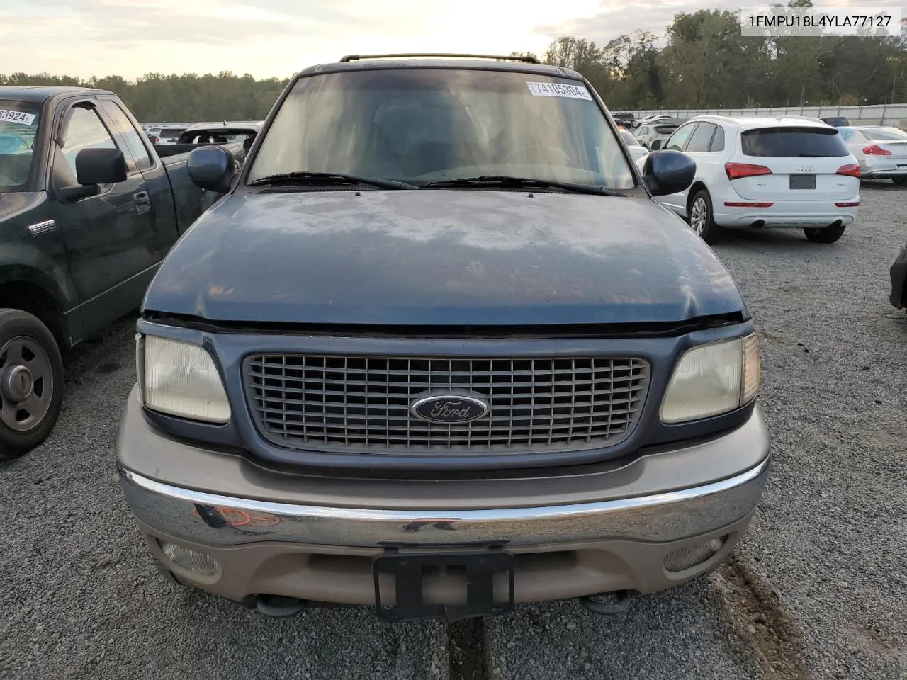 2000 Ford Expedition Eddie Bauer VIN: 1FMPU18L4YLA77127 Lot: 74105304