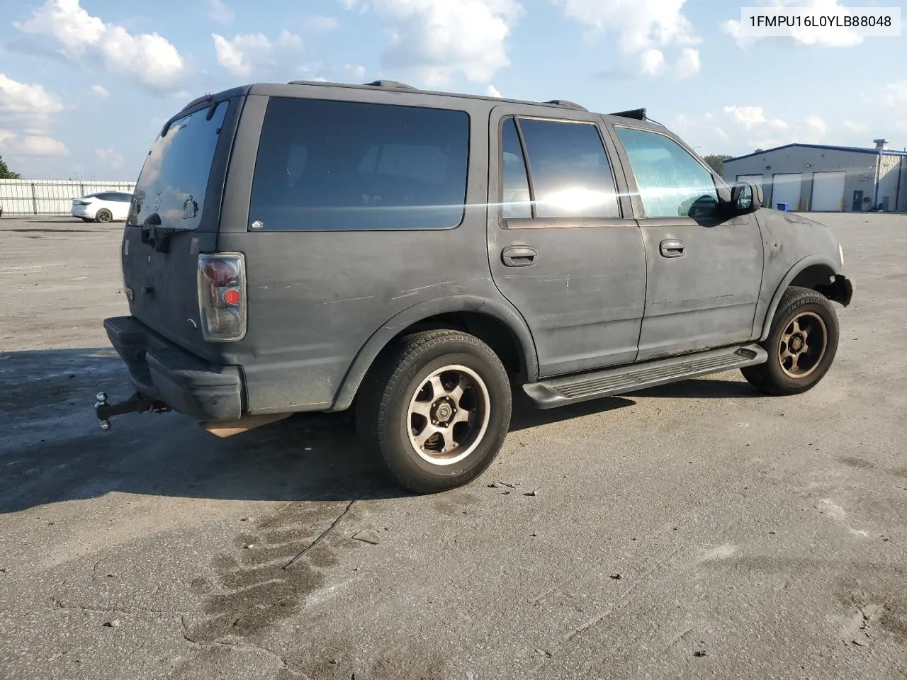 2000 Ford Expedition Xlt VIN: 1FMPU16L0YLB88048 Lot: 74688544