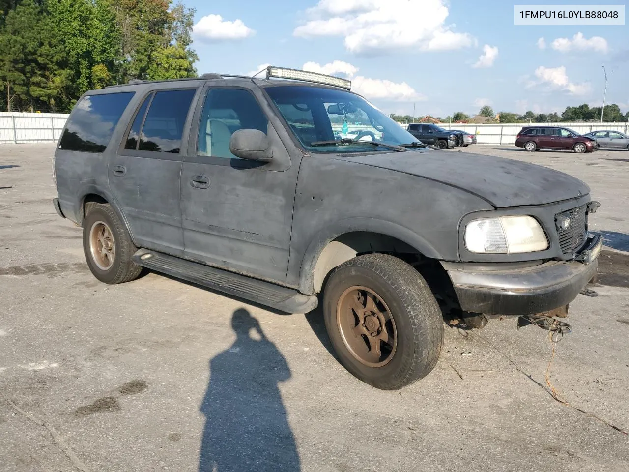 2000 Ford Expedition Xlt VIN: 1FMPU16L0YLB88048 Lot: 74688544