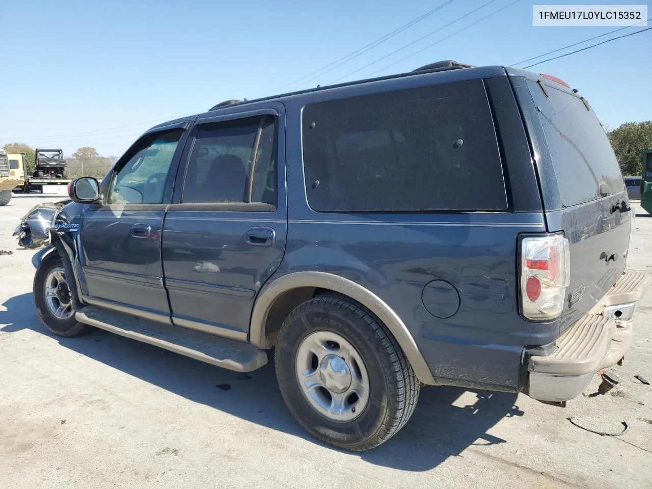 2000 Ford Expedition Eddie Bauer VIN: 1FMEU17L0YLC15352 Lot: 77418244