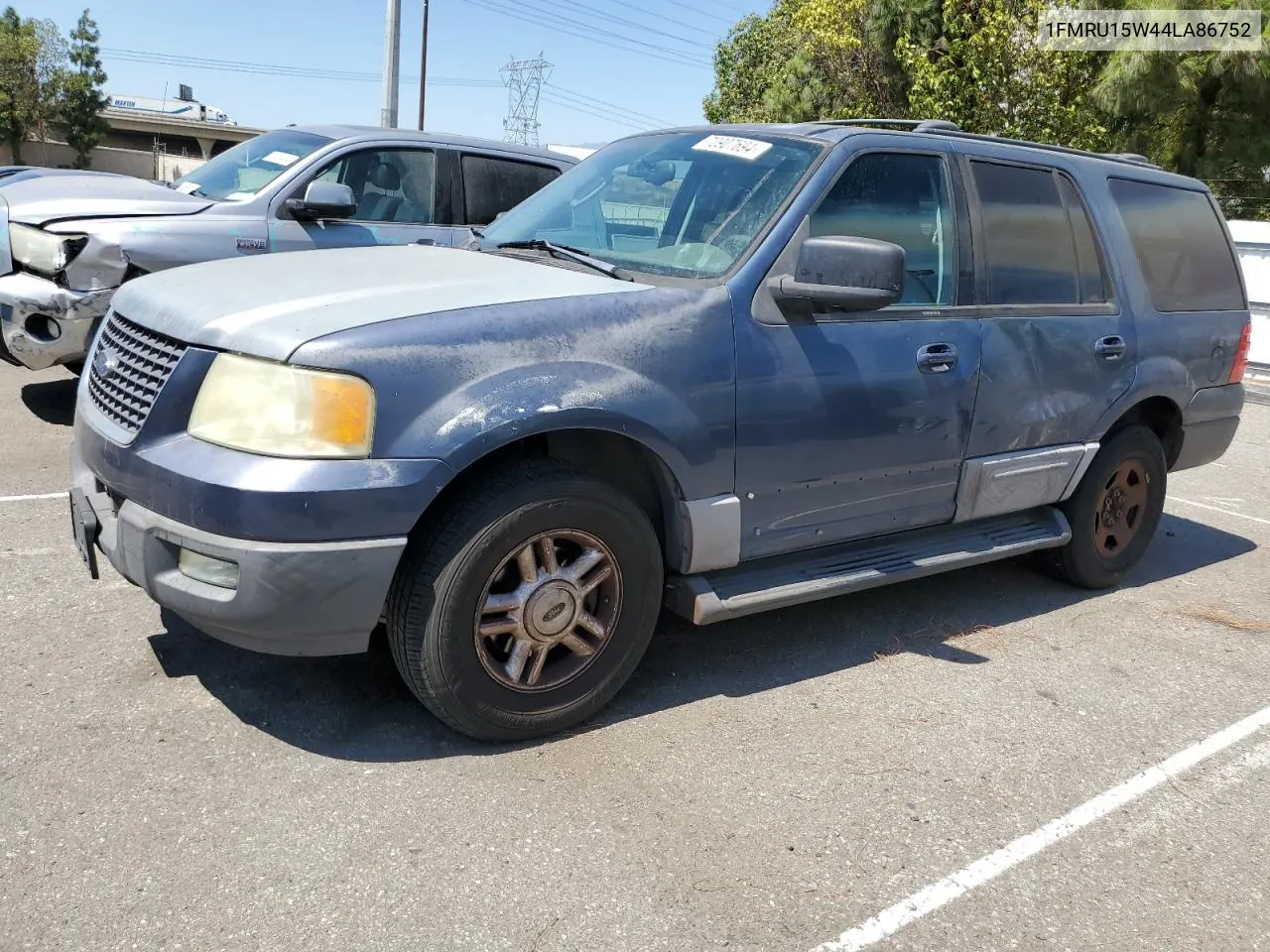 2004 Ford Expedition Xlt VIN: 1FMRU15W44LA86752 Lot: 70907694