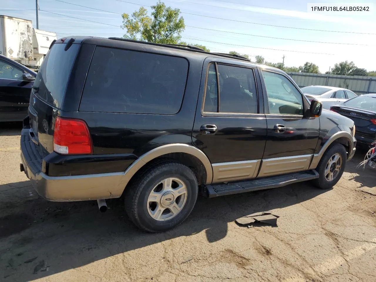 2004 Ford Expedition Eddie Bauer VIN: 1FMFU18L64LB05242 Lot: 70929984