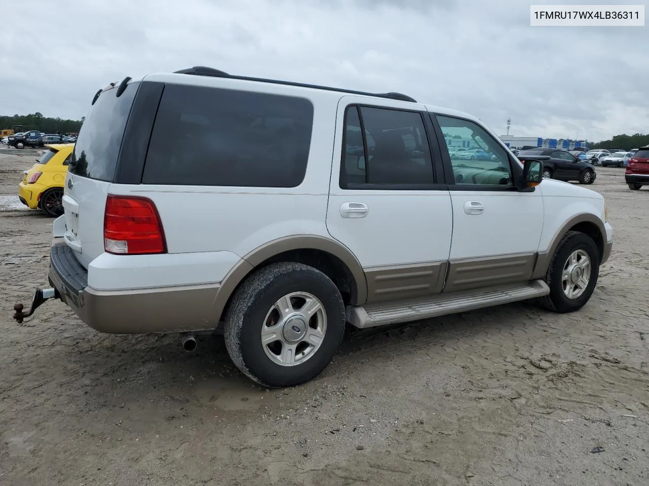 1FMRU17WX4LB36311 2004 Ford Expedition Eddie Bauer