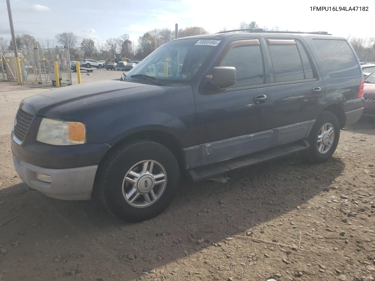 2004 Ford Expedition Xlt VIN: 1FMPU16L94LA47182 Lot: 76969164