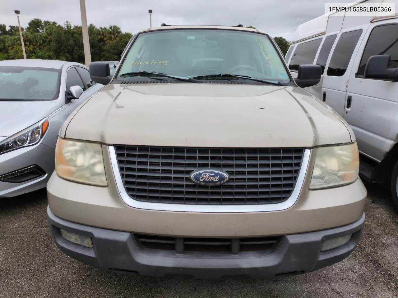 2005 Ford Expedition Xlt VIN: 1FMPU15585LB05366 Lot: 74073254