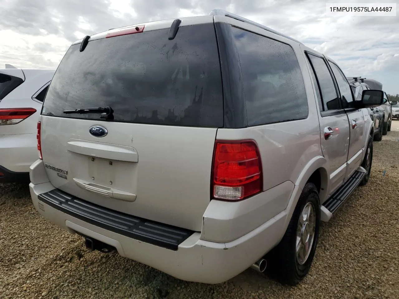 1FMPU19575LA44487 2005 Ford Expedition Limited