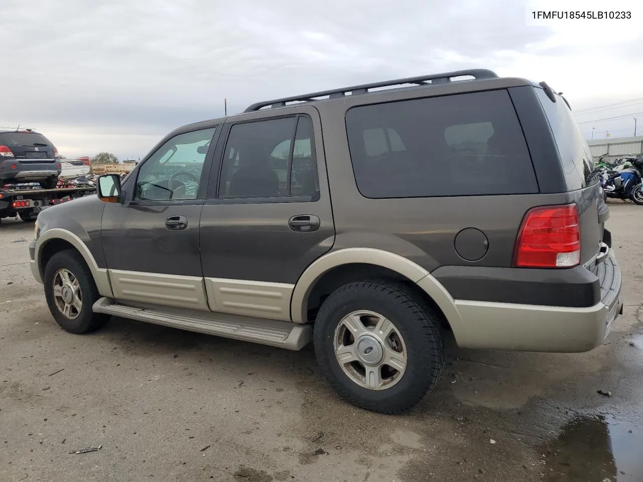 2005 Ford Expedition Eddie Bauer VIN: 1FMFU18545LB10233 Lot: 80672474