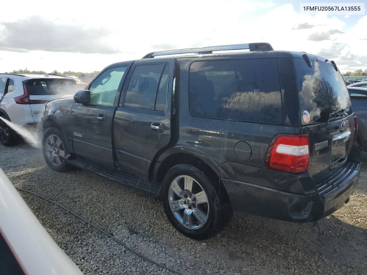 2007 Ford Expedition Limited VIN: 1FMFU20567LA13555 Lot: 75012404