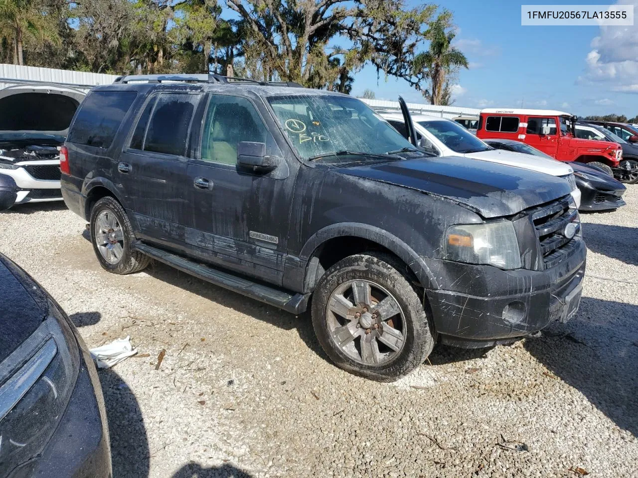 2007 Ford Expedition Limited VIN: 1FMFU20567LA13555 Lot: 75012404