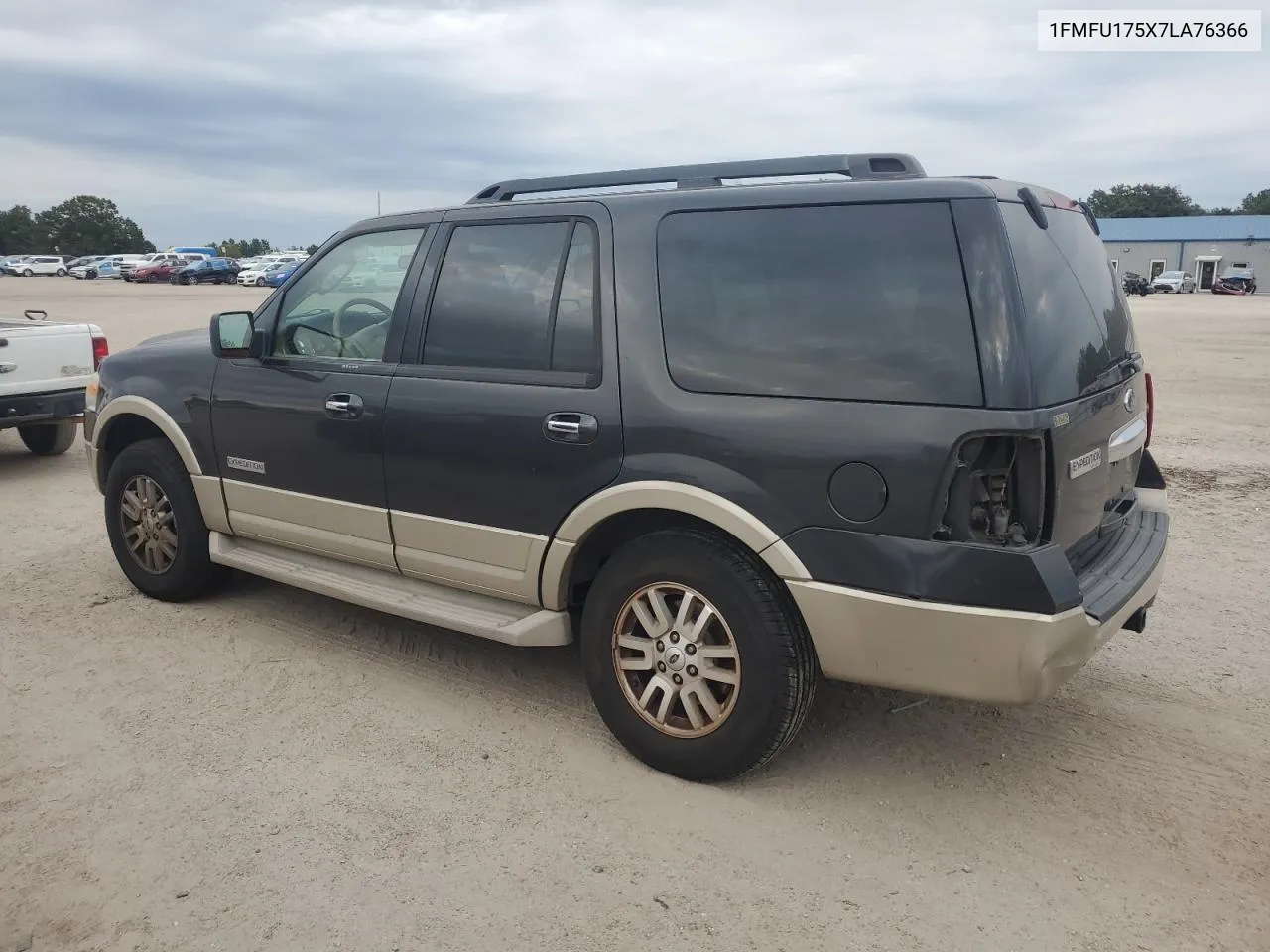 2007 Ford Expedition Eddie Bauer VIN: 1FMFU175X7LA76366 Lot: 76051534