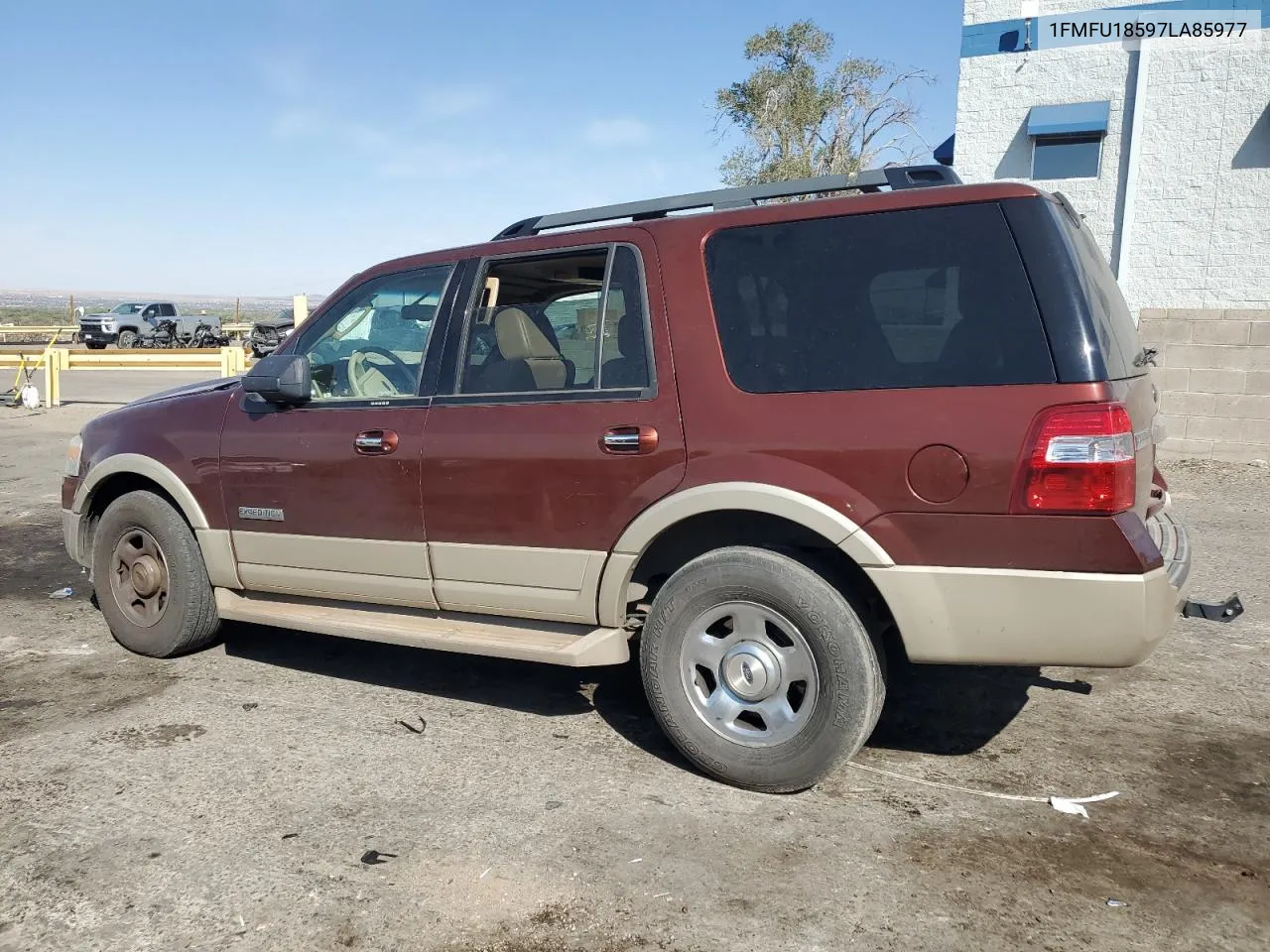 2007 Ford Expedition Eddie Bauer VIN: 1FMFU18597LA85977 Lot: 76057314