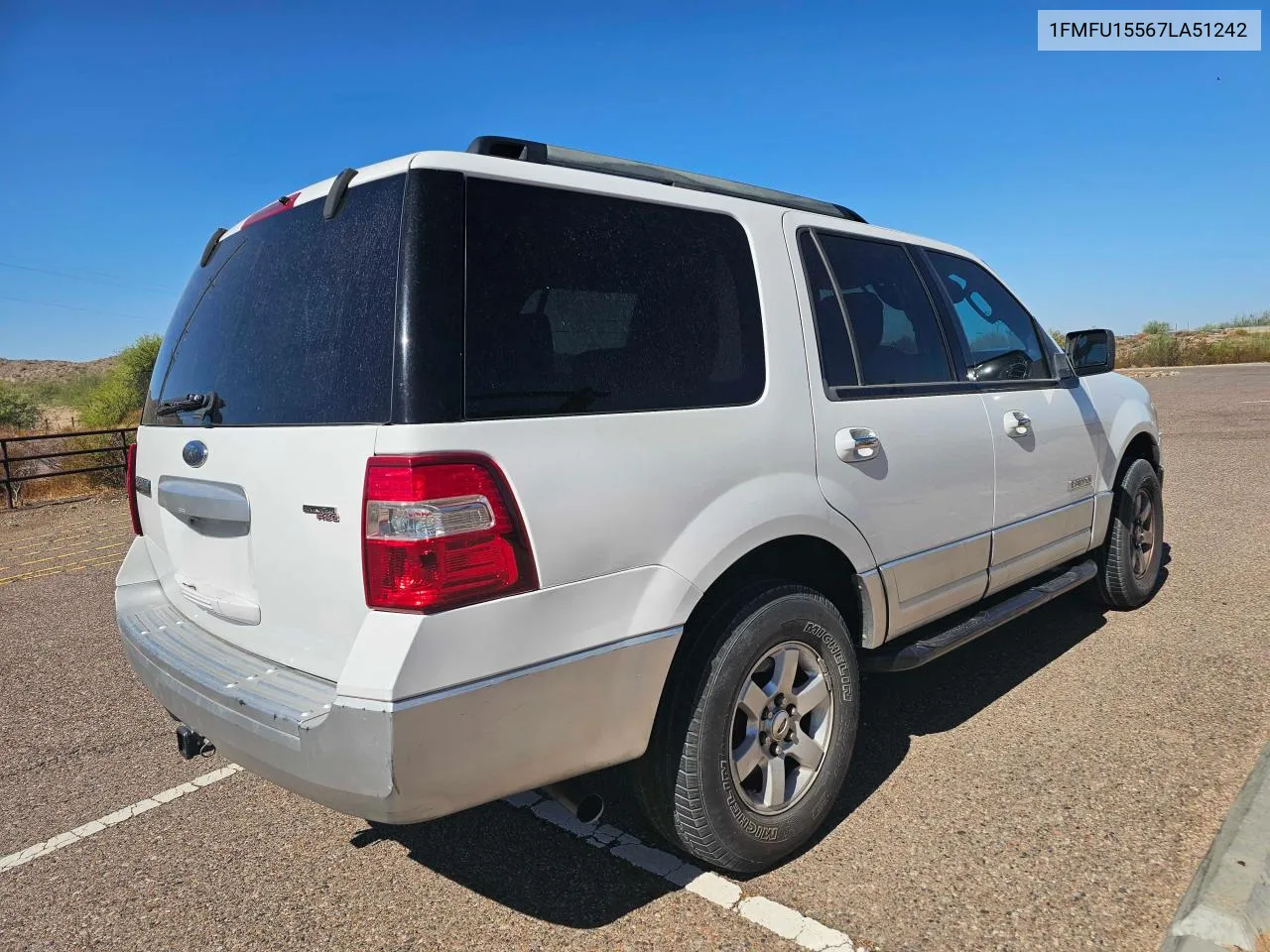 2007 Ford Expedition Xlt VIN: 1FMFU15567LA51242 Lot: 77914474