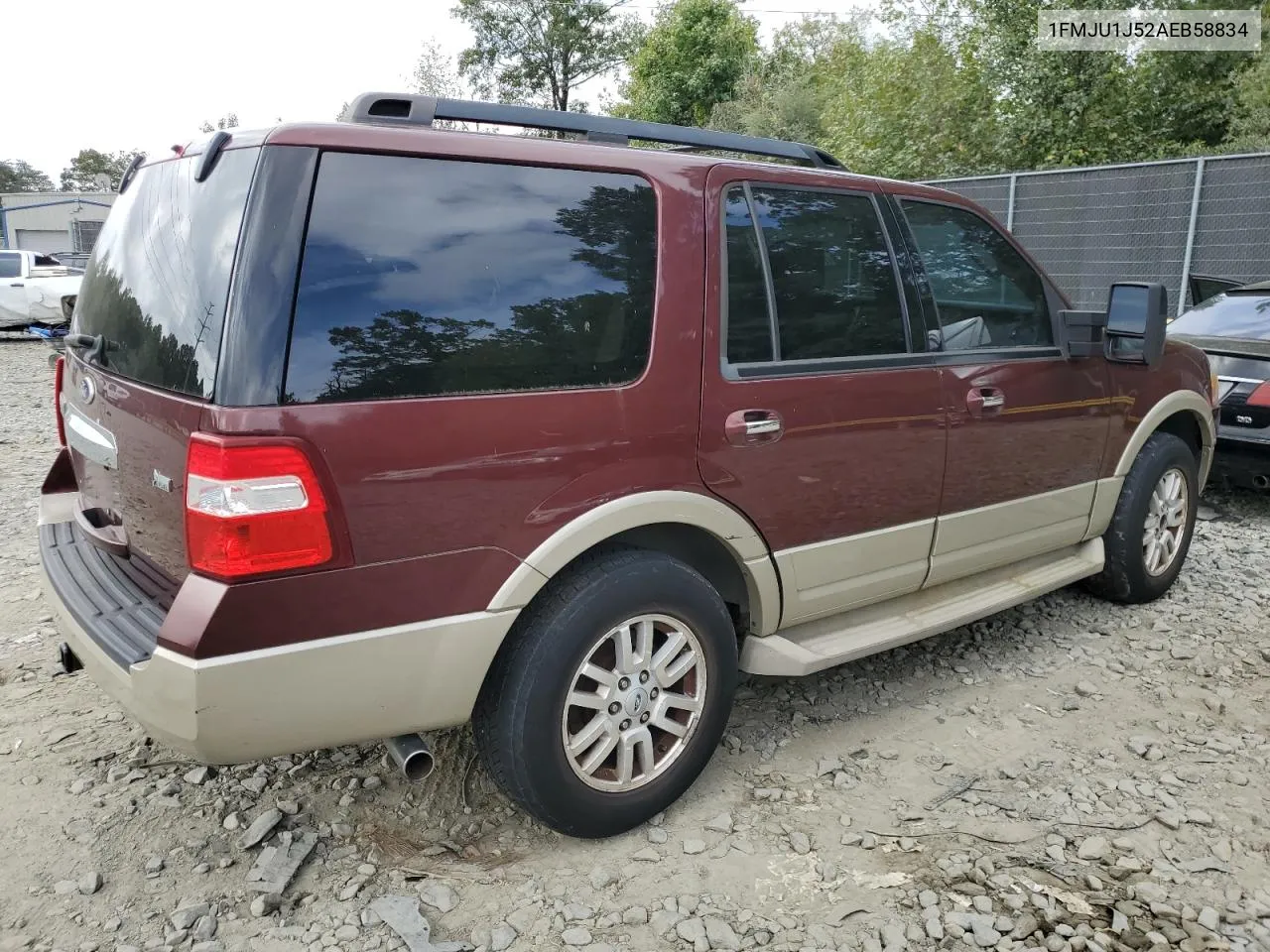 2010 Ford Expedition Eddie Bauer VIN: 1FMJU1J52AEB58834 Lot: 70706504