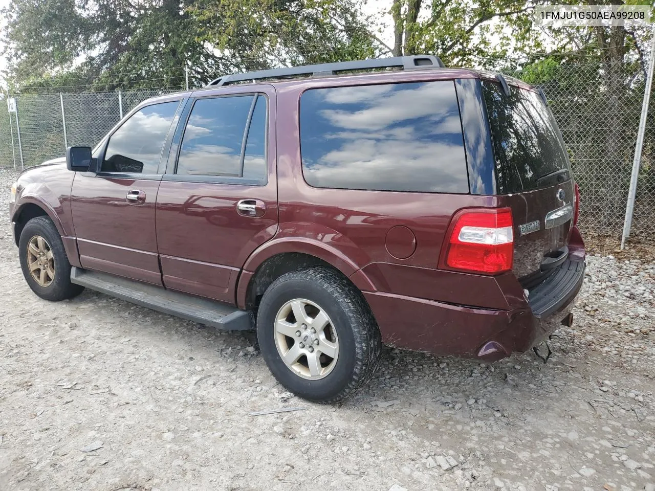 2010 Ford Expedition Xlt VIN: 1FMJU1G50AEA99208 Lot: 73152894