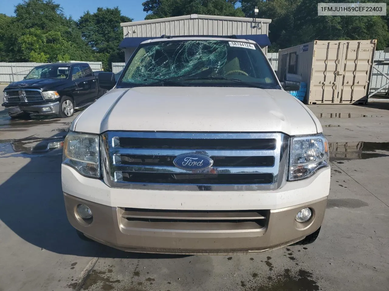 1FMJU1H59CEF22403 2012 Ford Expedition Xlt