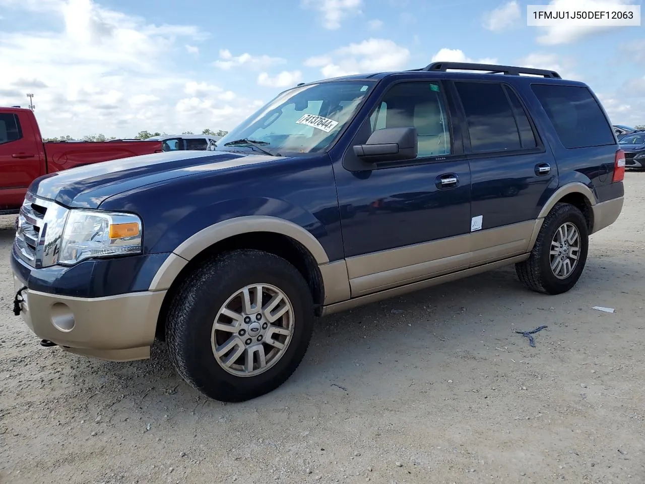 2013 Ford Expedition Xlt VIN: 1FMJU1J50DEF12063 Lot: 74137644