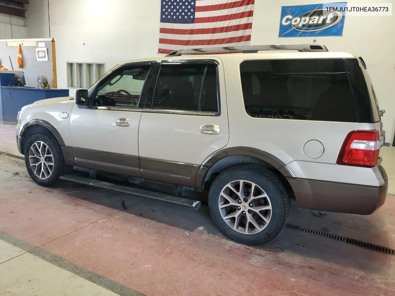 2017 Ford Expedition Xlt VIN: 1FMJU1JT0HEA36773 Lot: 61857574