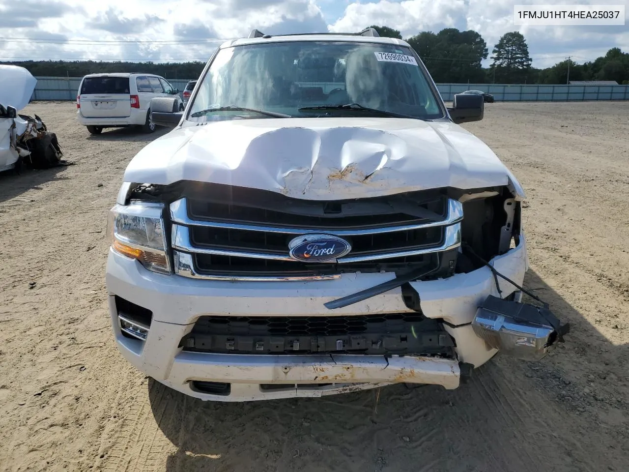 2017 Ford Expedition Xlt VIN: 1FMJU1HT4HEA25037 Lot: 72690034