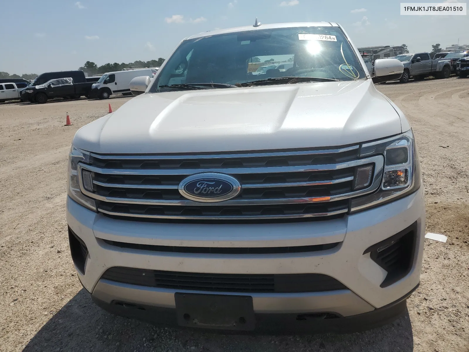 2018 Ford Expedition Max Xlt VIN: 1FMJK1JT8JEA01510 Lot: 66118264