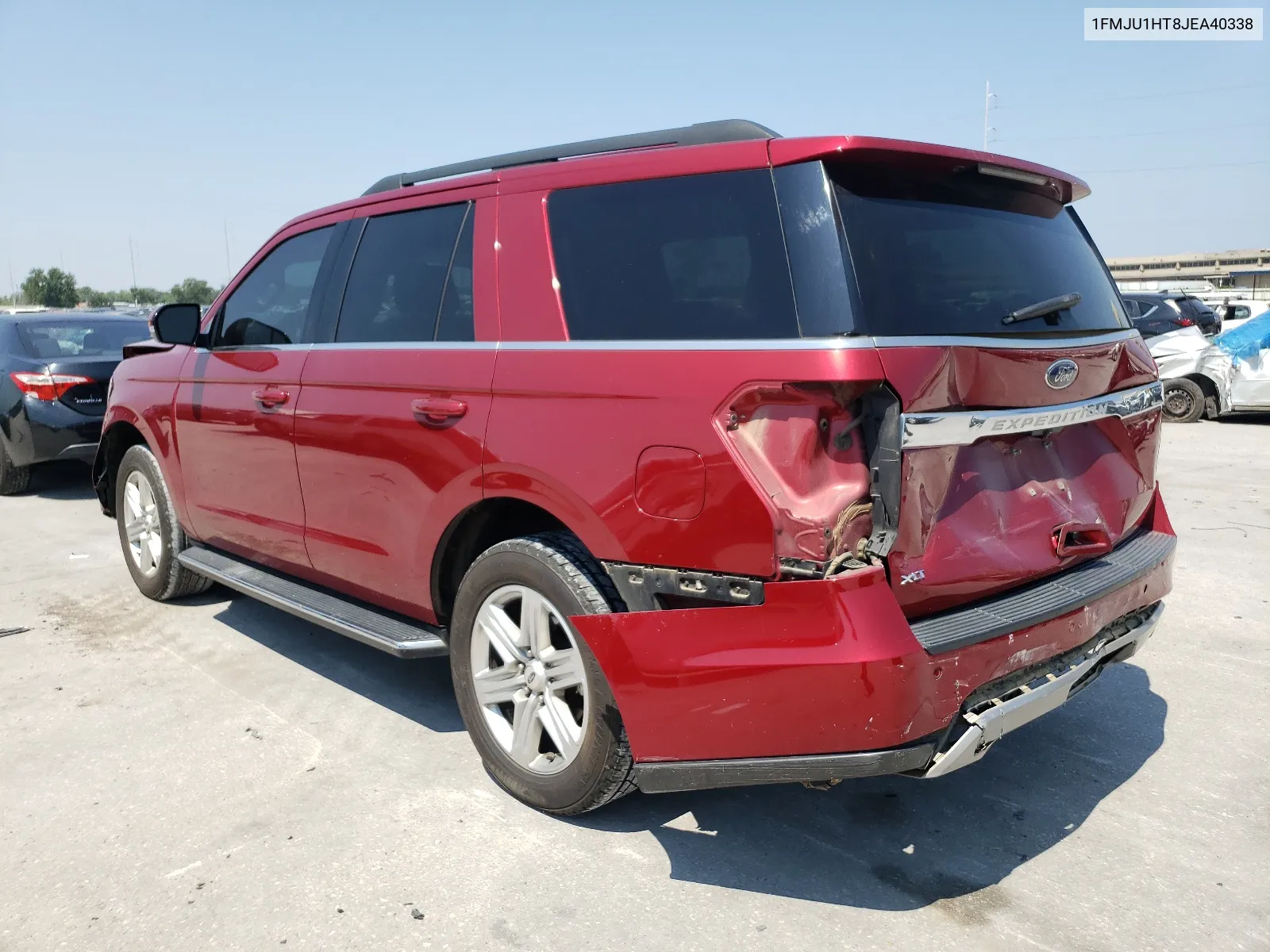 1FMJU1HT8JEA40338 2018 Ford Expedition Xlt