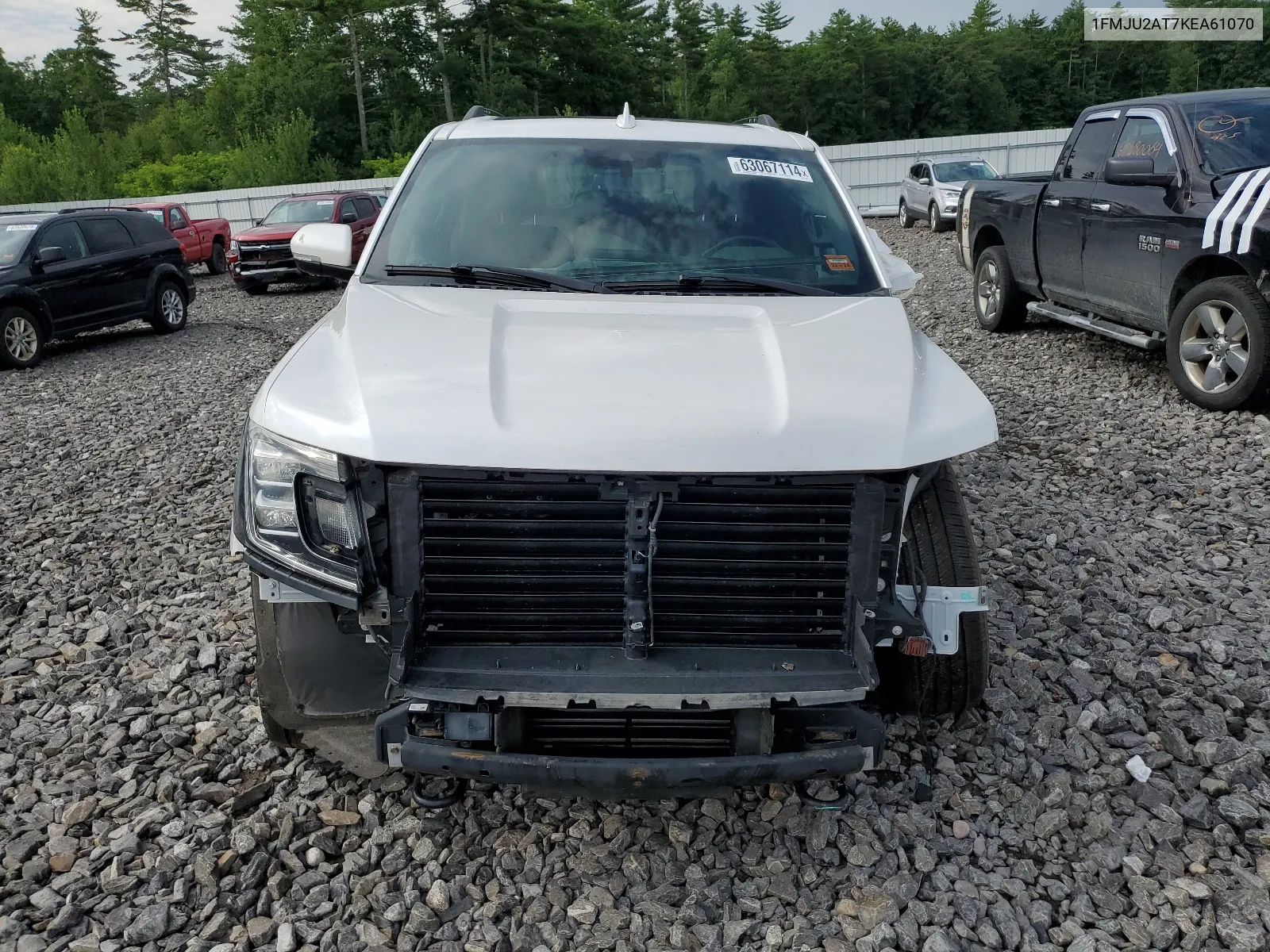 1FMJU2AT7KEA61070 2019 Ford Expedition Limited