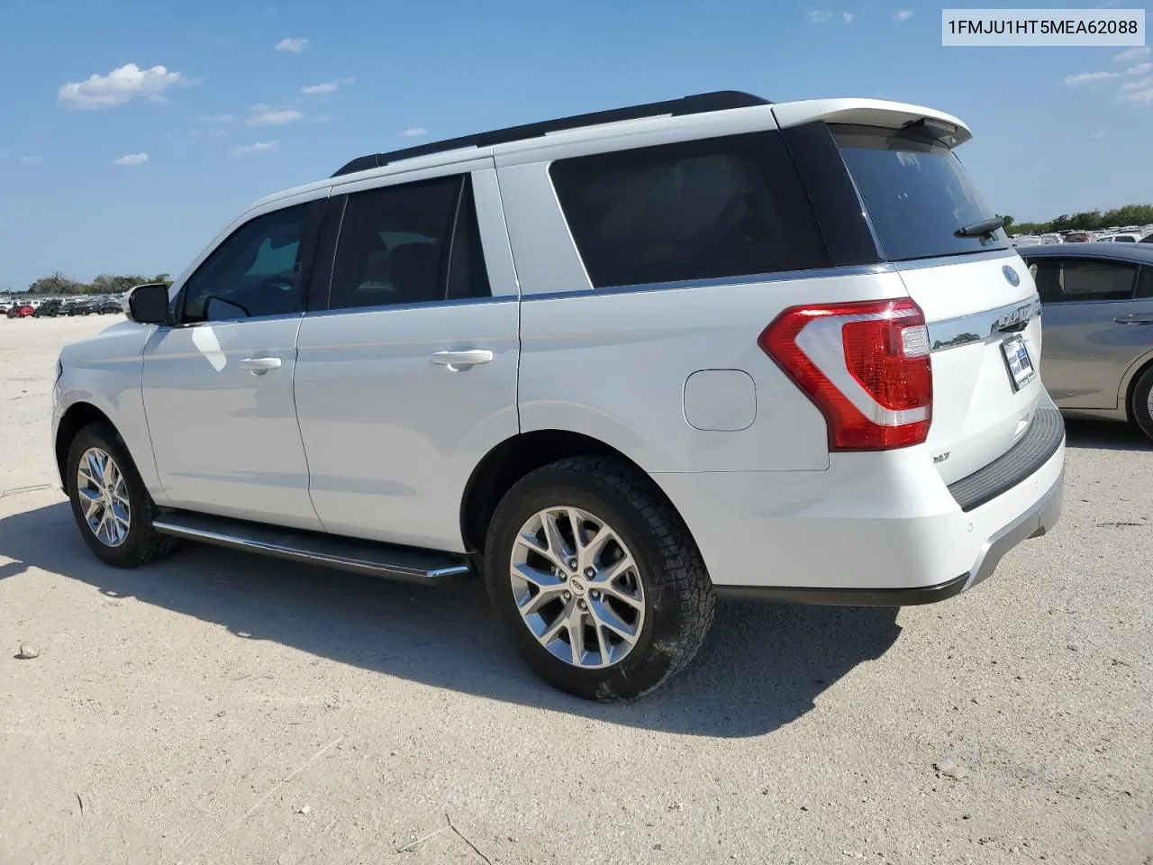 2021 Ford Expedition Xlt VIN: 1FMJU1HT5MEA62088 Lot: 68370134