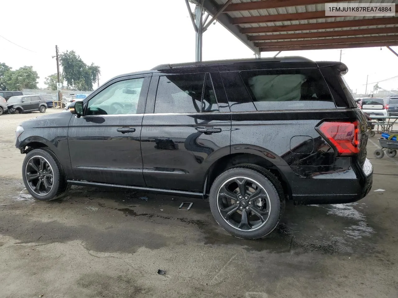 2024 Ford Expedition Limited VIN: 1FMJU1K87REA74884 Lot: 76123854