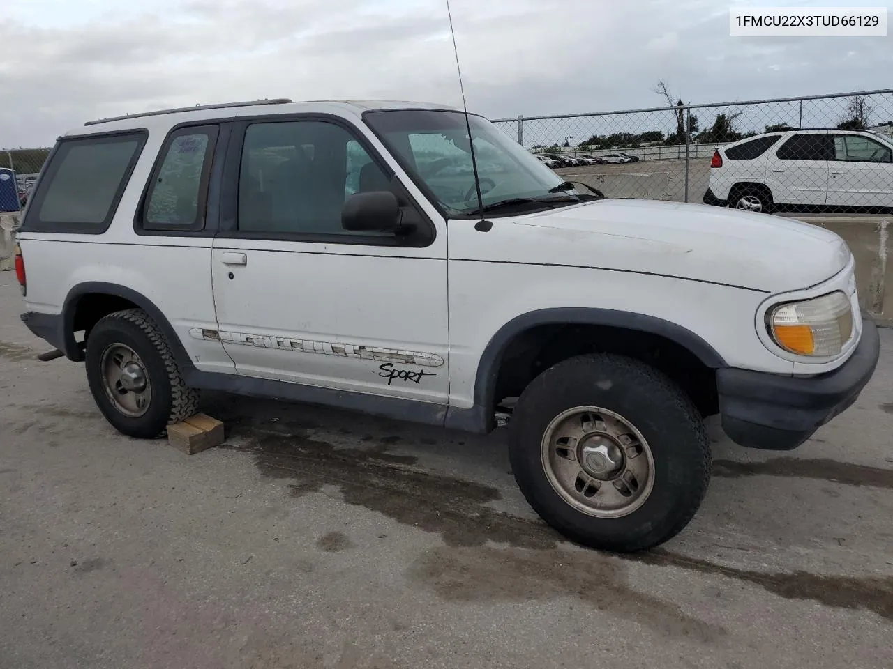 1996 Ford Explorer VIN: 1FMCU22X3TUD66129 Lot: 79165504