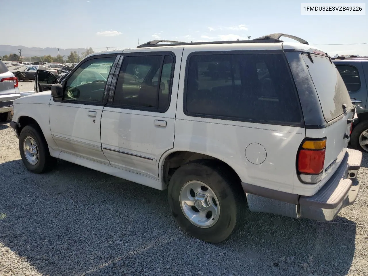 1997 Ford Explorer VIN: 1FMDU32E3VZB49226 Lot: 73610834