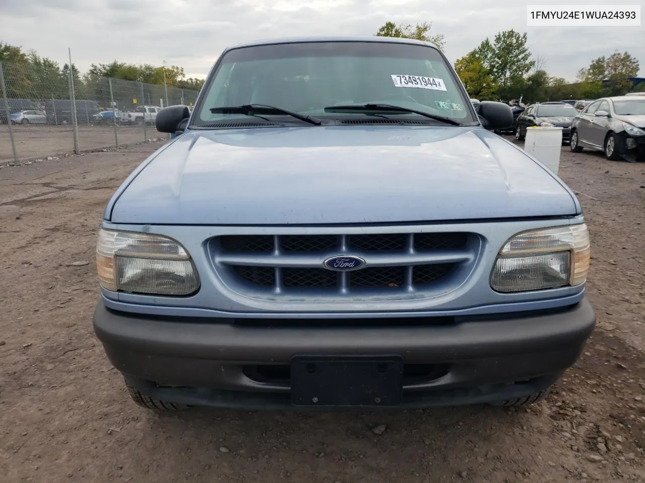 1998 Ford Explorer VIN: 1FMYU24E1WUA24393 Lot: 73491944