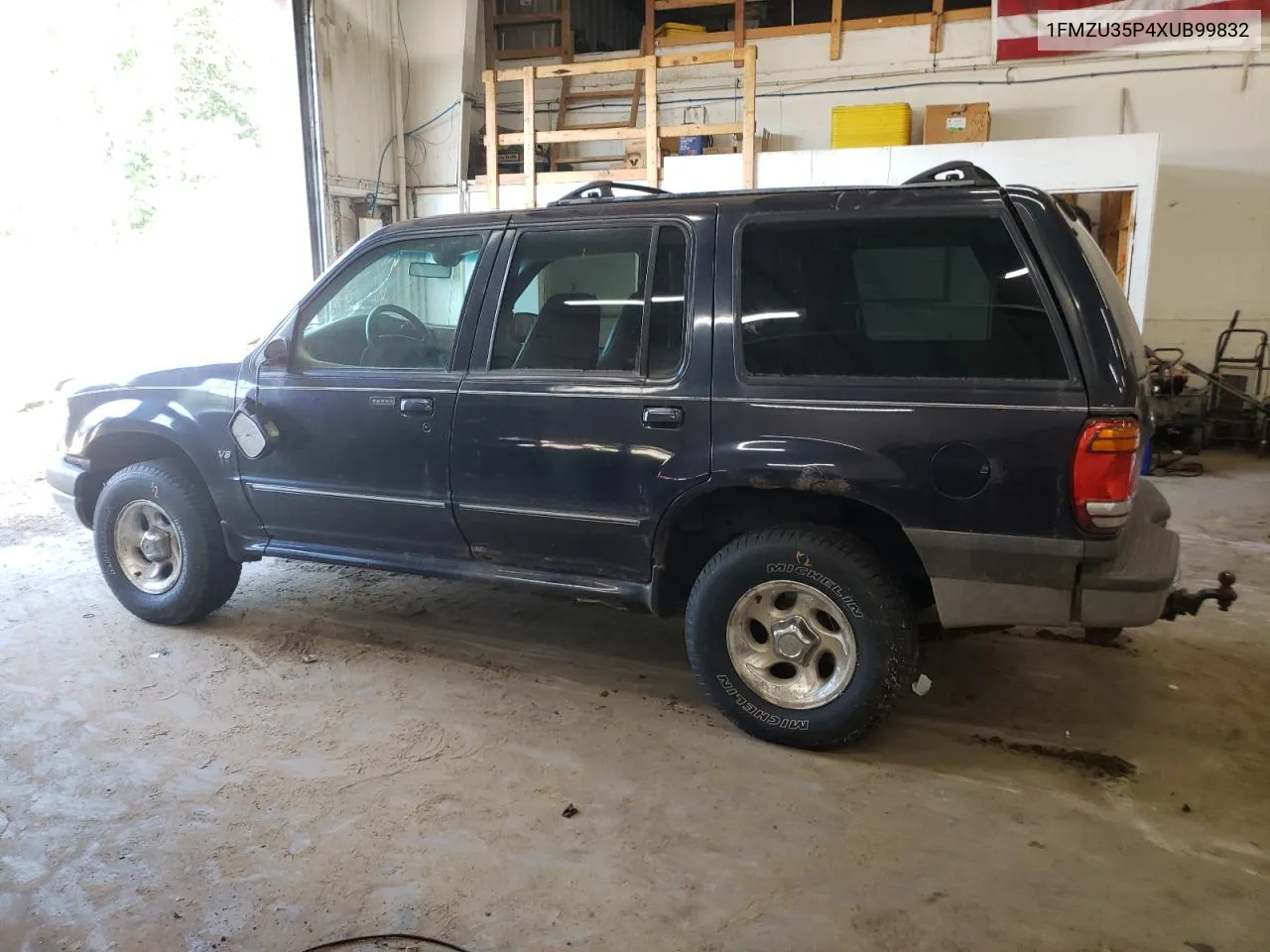 1FMZU35P4XUB99832 1999 Ford Explorer