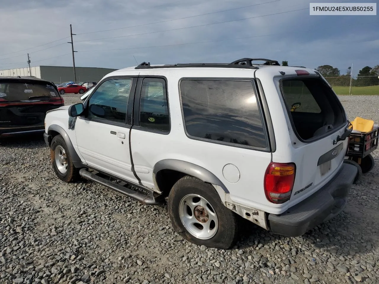 1999 Ford Explorer VIN: 1FMDU24E5XUB50255 Lot: 74538014