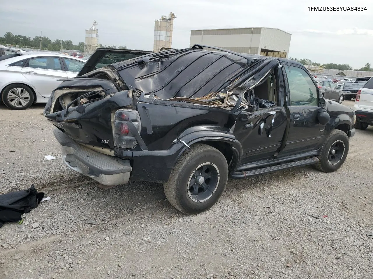 2000 Ford Explorer Xlt VIN: 1FMZU63E8YUA84834 Lot: 68643184