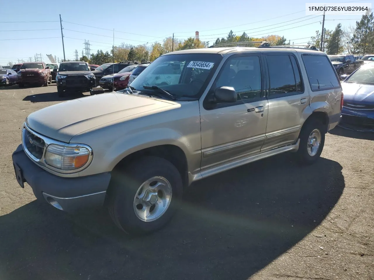 2000 Ford Explorer Xlt VIN: 1FMDU73E6YUB29964 Lot: 76545654