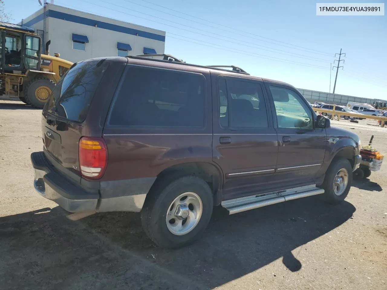 2000 Ford Explorer Xlt VIN: 1FMDU73E4YUA39891 Lot: 77461314