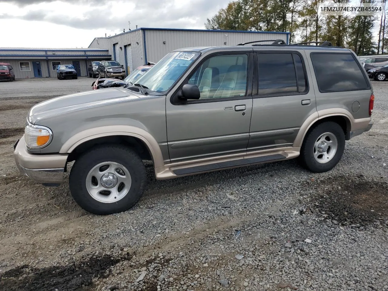 2000 Ford Explorer Eddie Bauer VIN: 1FMZU74E3YZB45594 Lot: 79420944