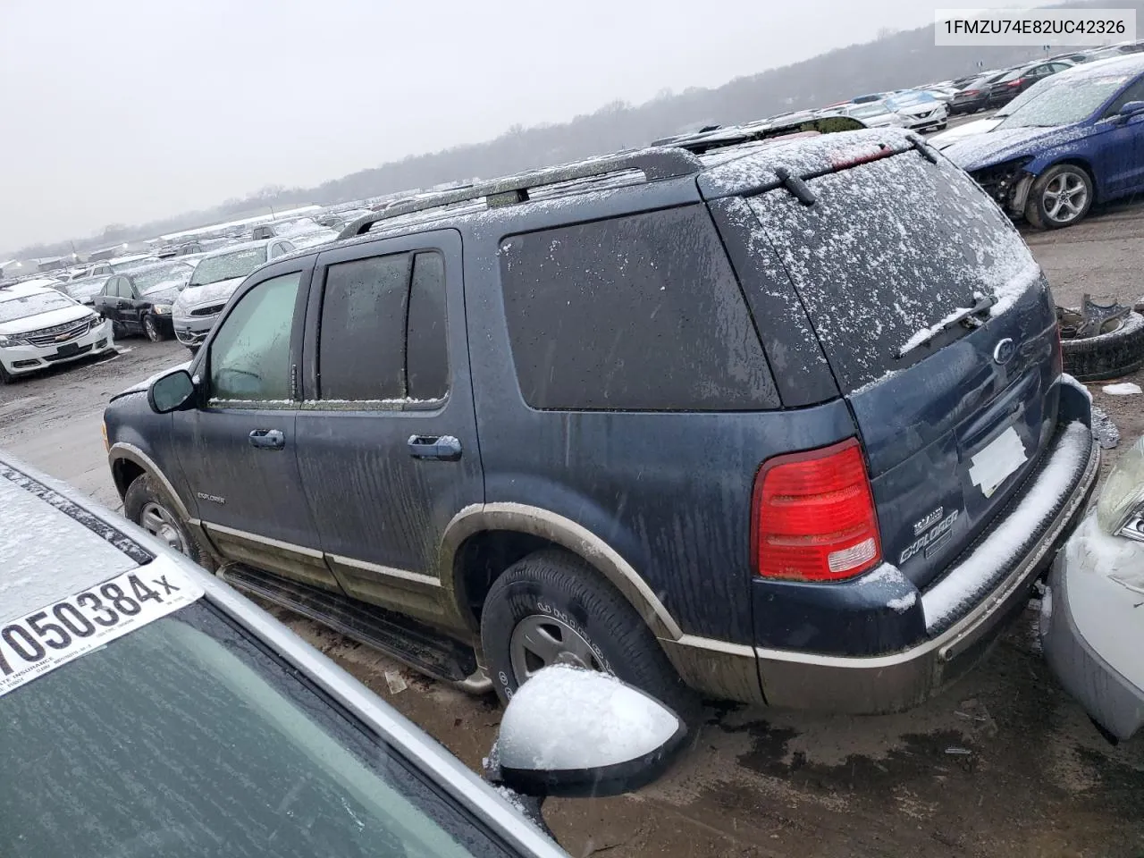 2002 Ford Explorer Eddie Bauer VIN: 1FMZU74E82UC42326 Lot: 37297434