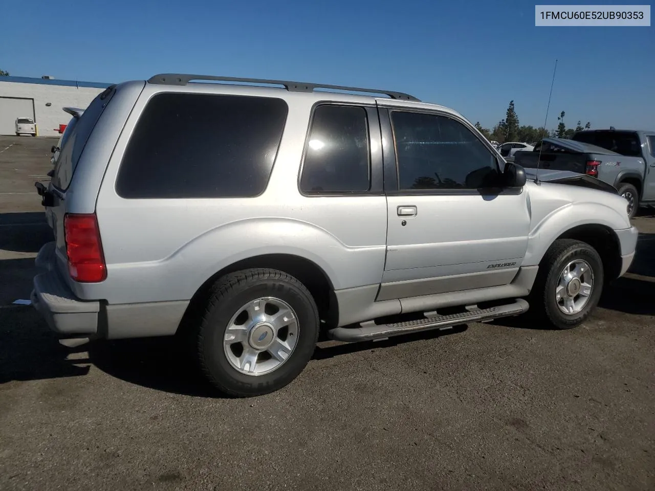 2002 Ford Explorer Sport VIN: 1FMCU60E52UB90353 Lot: 75659554