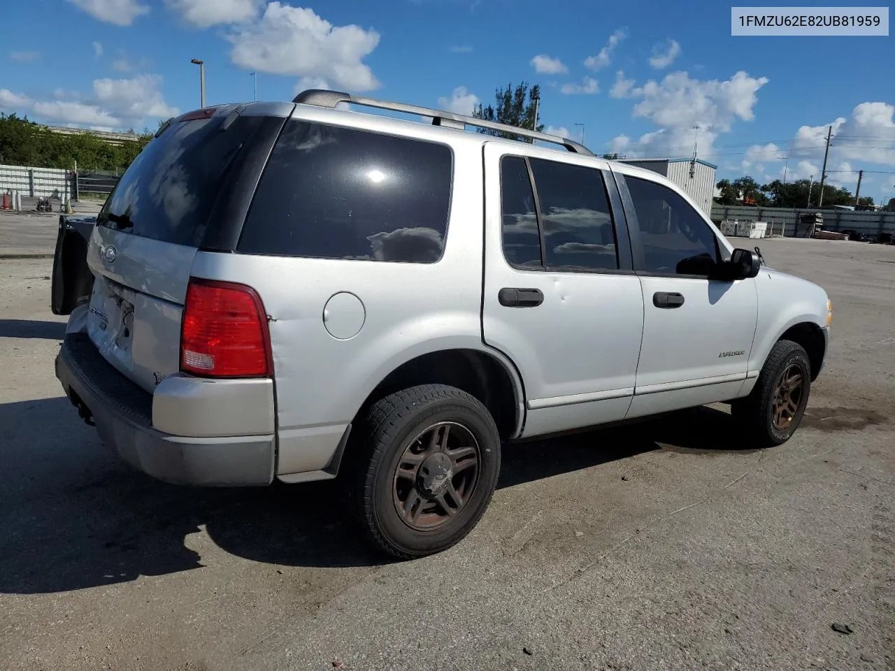 2002 Ford Explorer Xls VIN: 1FMZU62E82UB81959 Lot: 77952744