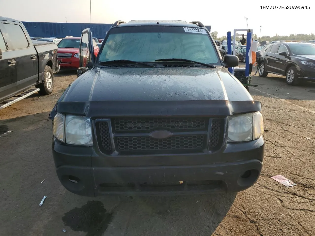 1FMZU77E53UA95945 2003 Ford Explorer Sport Trac