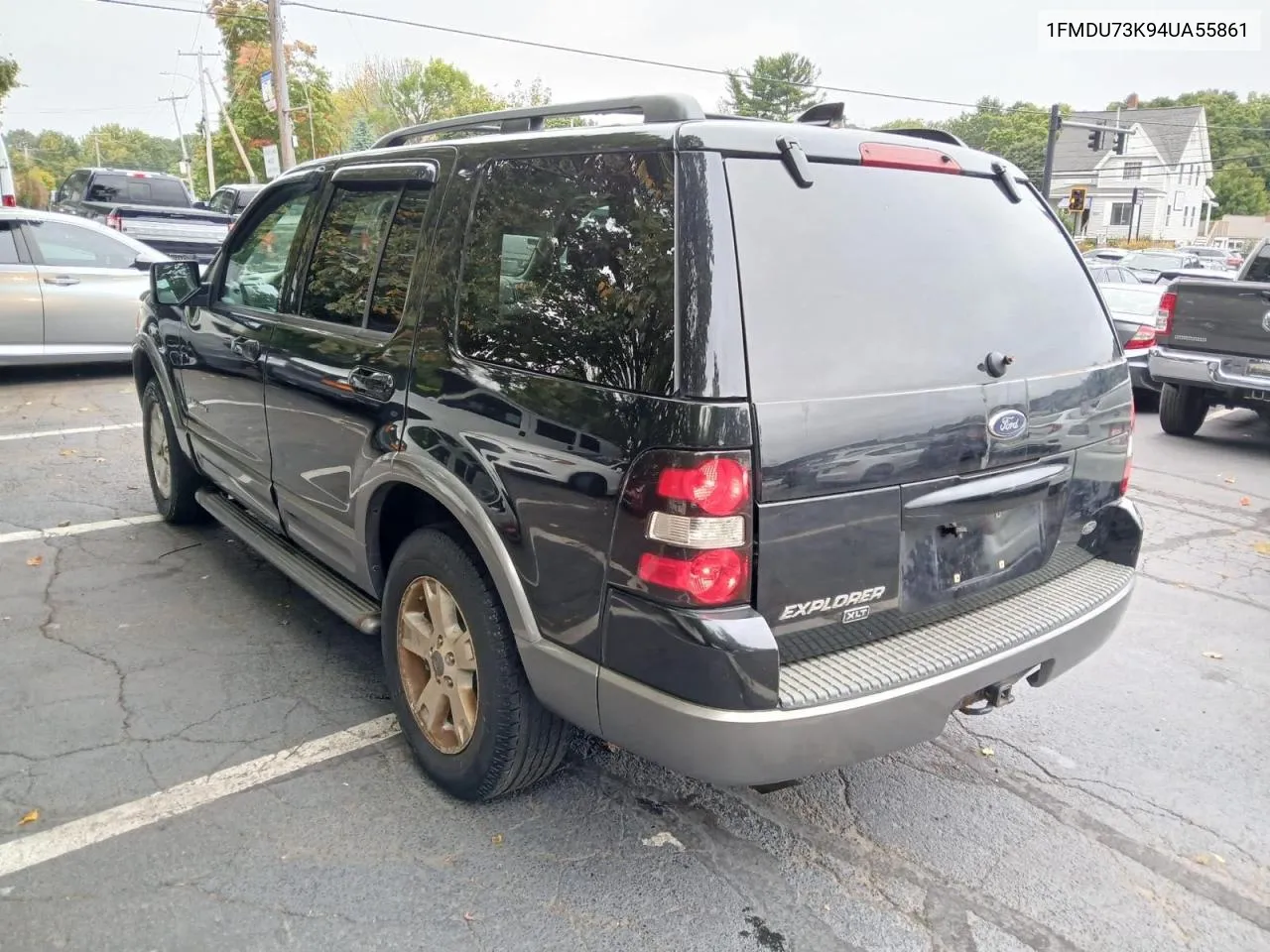 2004 Ford Explorer Xlt VIN: 1FMDU73K94UA55861 Lot: 73874064