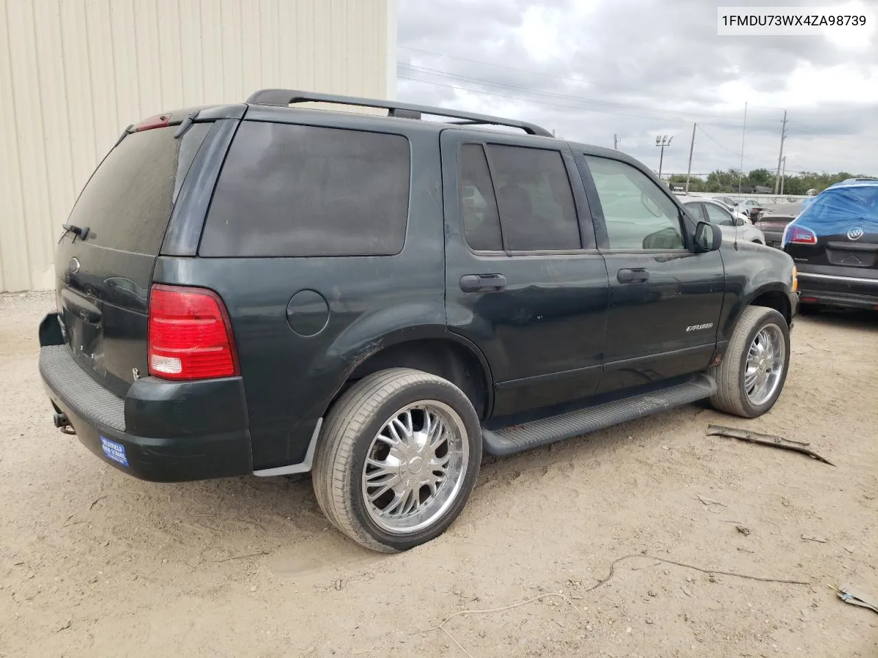 2004 Ford Explorer Xlt VIN: 1FMDU73WX4ZA98739 Lot: 75054654