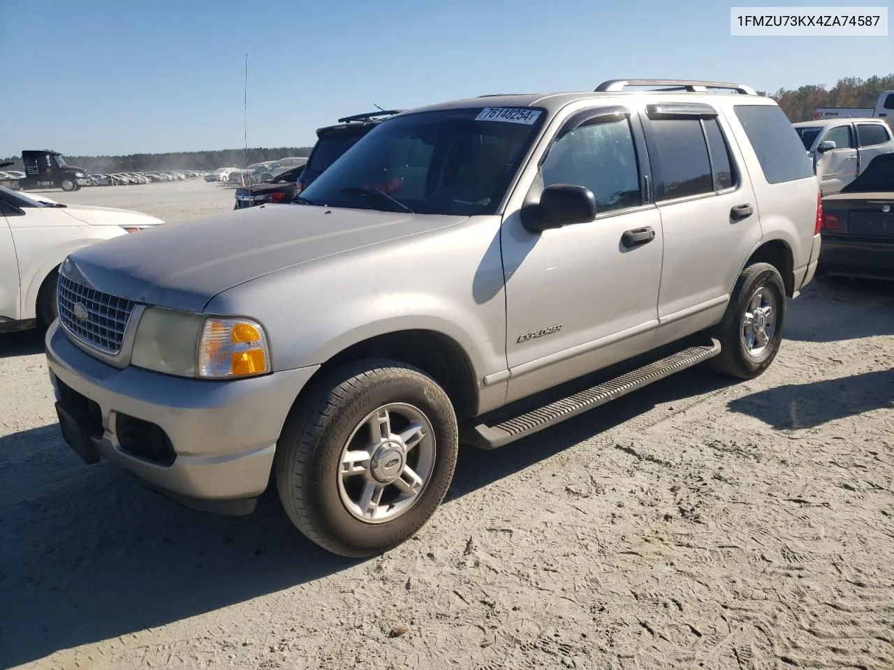 2004 Ford Explorer Xlt VIN: 1FMZU73KX4ZA74587 Lot: 76148254