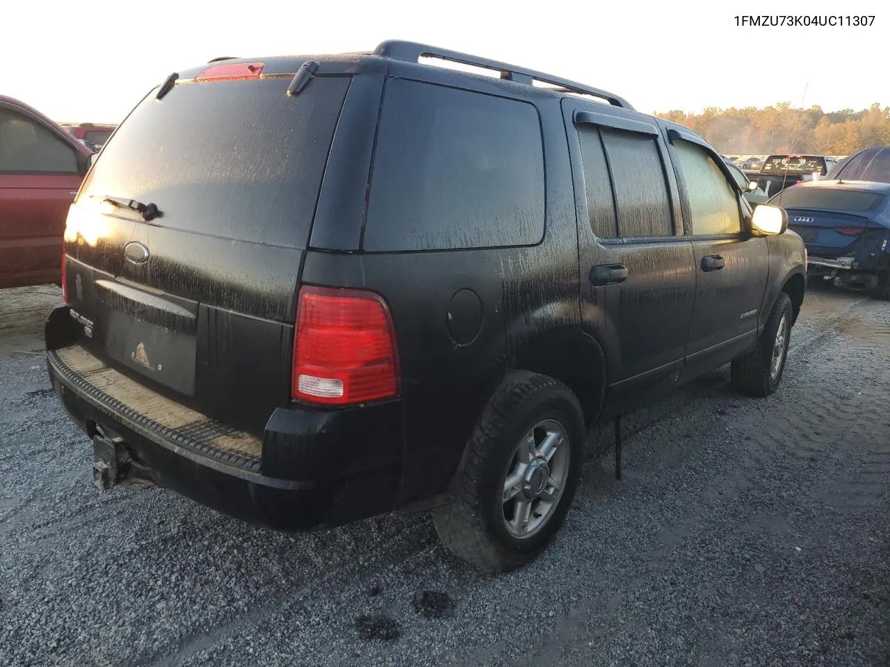 2004 Ford Explorer Xlt VIN: 1FMZU73K04UC11307 Lot: 76318184