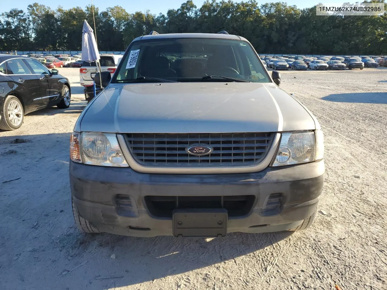 2004 Ford Explorer Xls VIN: 1FMZU62K74UB32986 Lot: 76790924