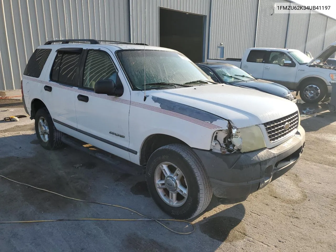 2004 Ford Explorer Xls VIN: 1FMZU62K34UB41197 Lot: 77840534