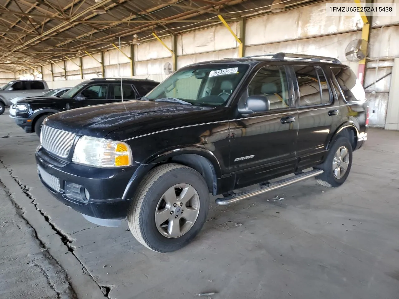 1FMZU65E25ZA15438 2005 Ford Explorer Limited