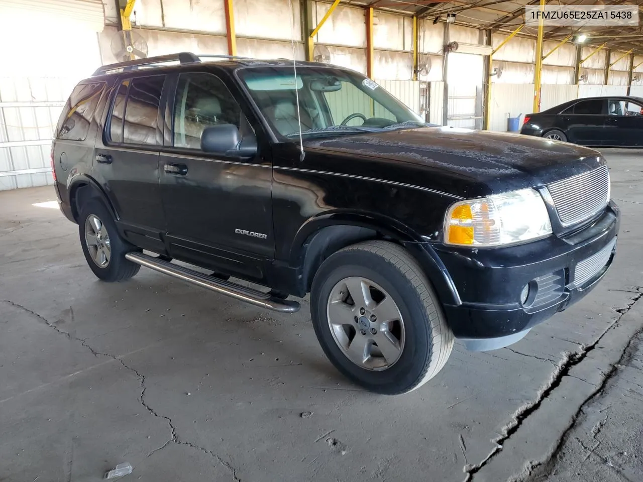 2005 Ford Explorer Limited VIN: 1FMZU65E25ZA15438 Lot: 67299894