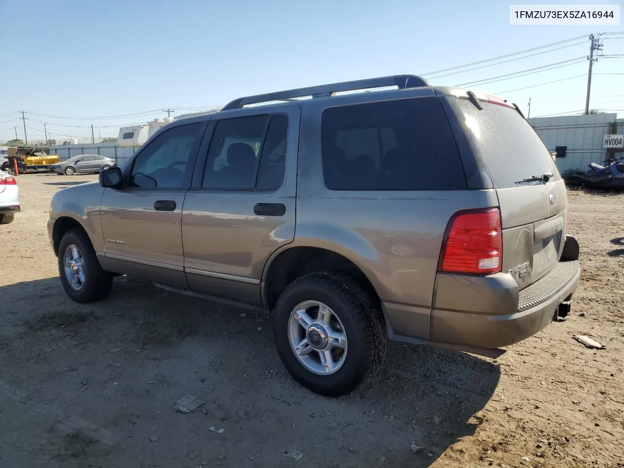 2005 Ford Explorer Xlt VIN: 1FMZU73EX5ZA16944 Lot: 68487934